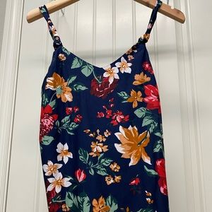 Floral tank top size medium